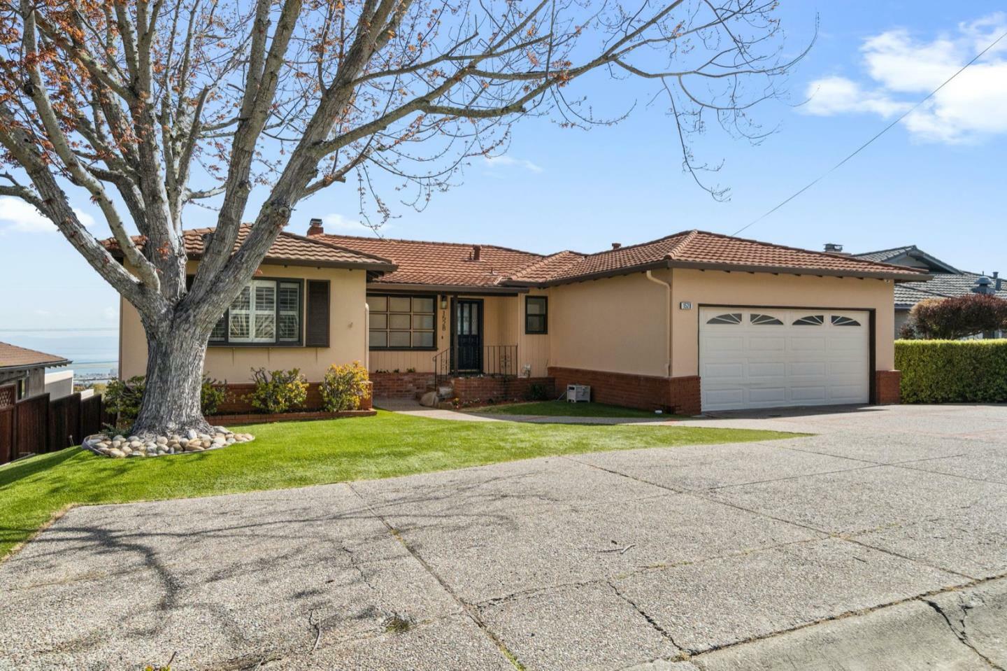 Property Photo:  1528 Alturas Drive  CA 94010 