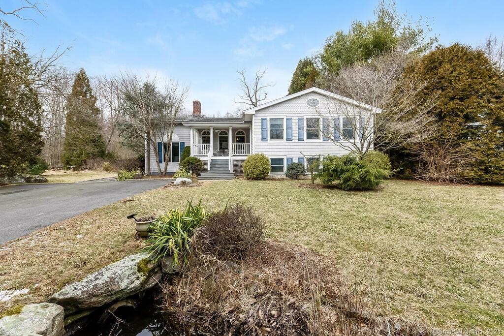 Property Photo:  11 Flintlock Road  CT 06850 