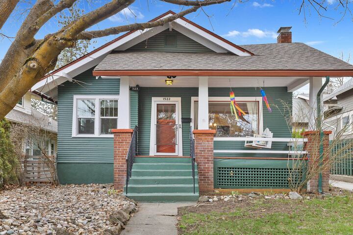 1523 S Adams St  Spokane WA 99203 photo