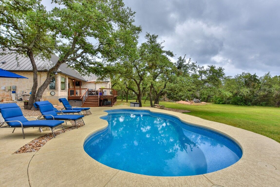 Property Photo:  13424 Vista Oaks  TX 78641 