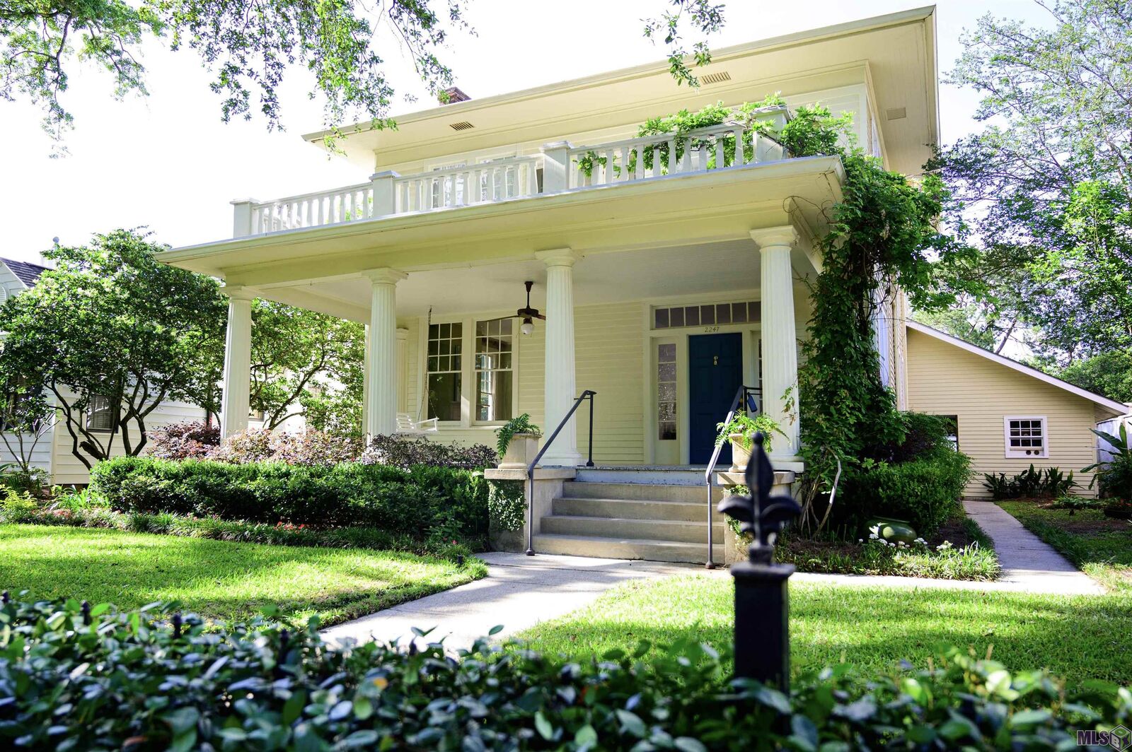 Property Photo:  2247 Oleander St  LA 70806 