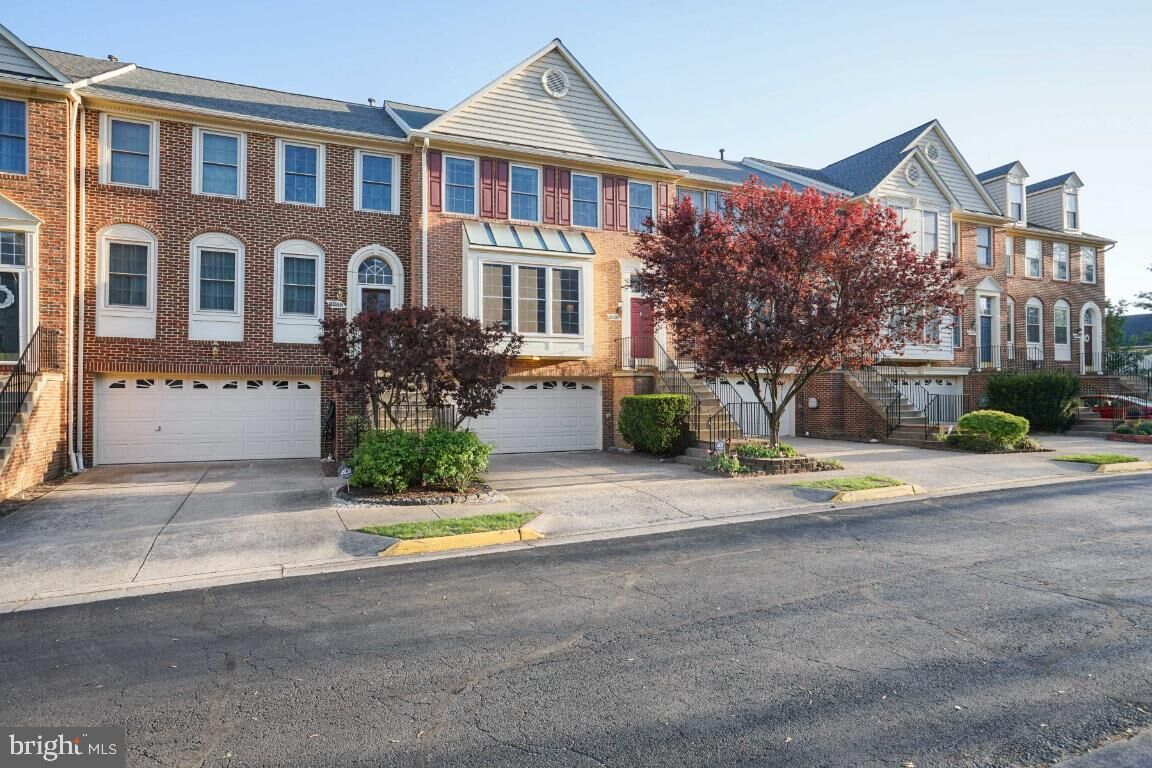 Property Photo:  6257 Harbin Drive  VA 22310 