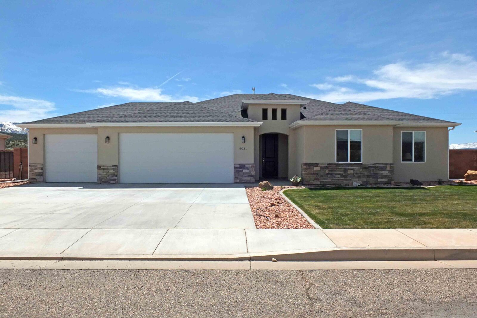 Property Photo: 4031 W 175 S UT 84720