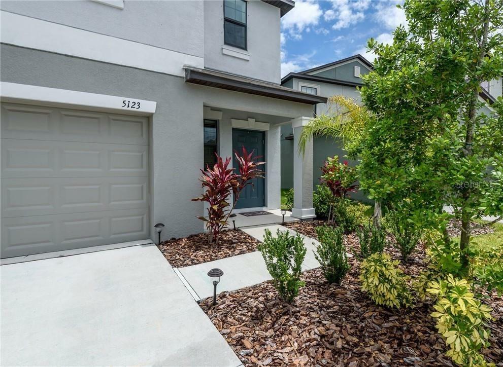 Property Photo: 5123 Brickwood Rise Drive FL 33598