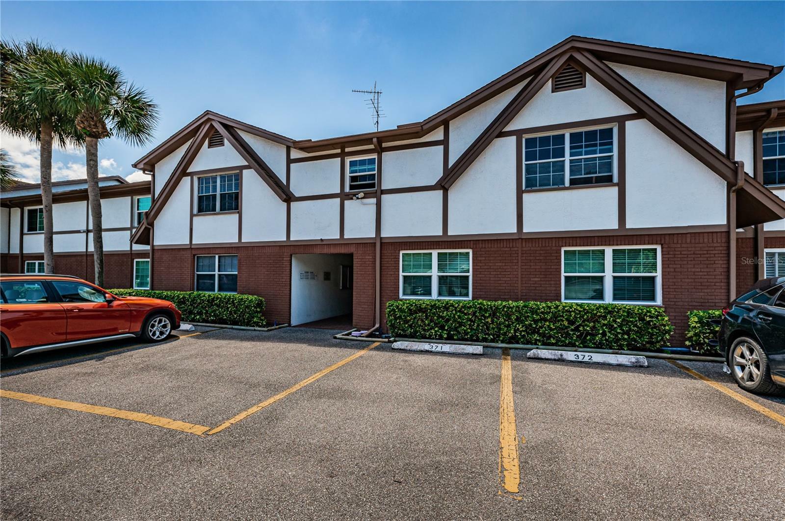 Property Photo:  650 Pinellas Point Drive S 207  FL 33705 