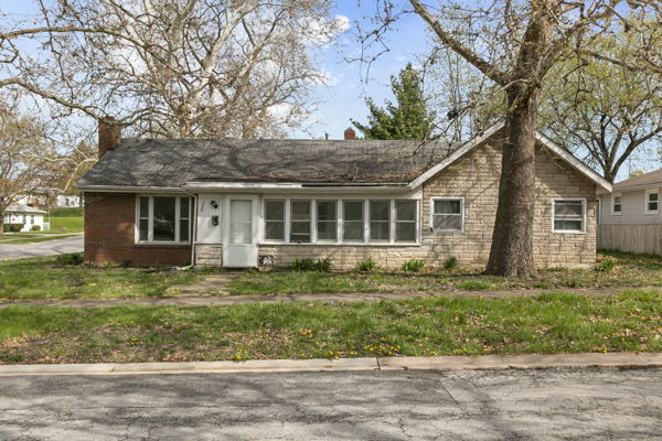 Property Photo:  235 Hereford Avenue  IL 60475 