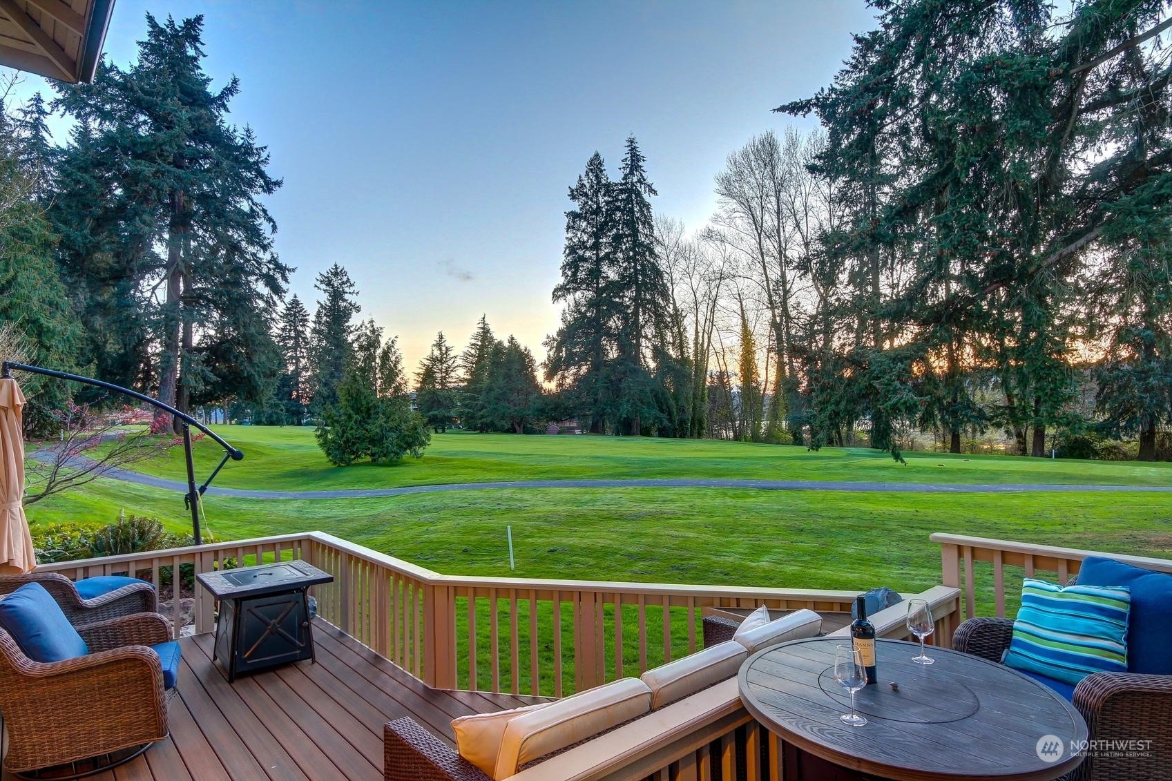 Property Photo: 6528 NE 171st Place WA 98028