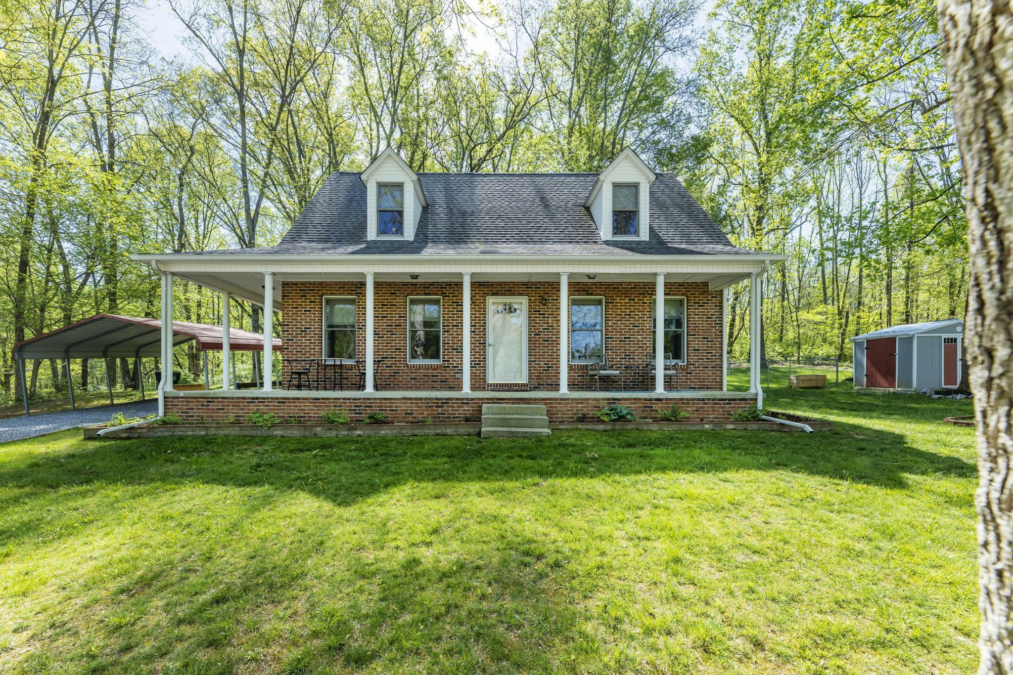 Property Photo:  140 McInturff Lane  TN 37604 