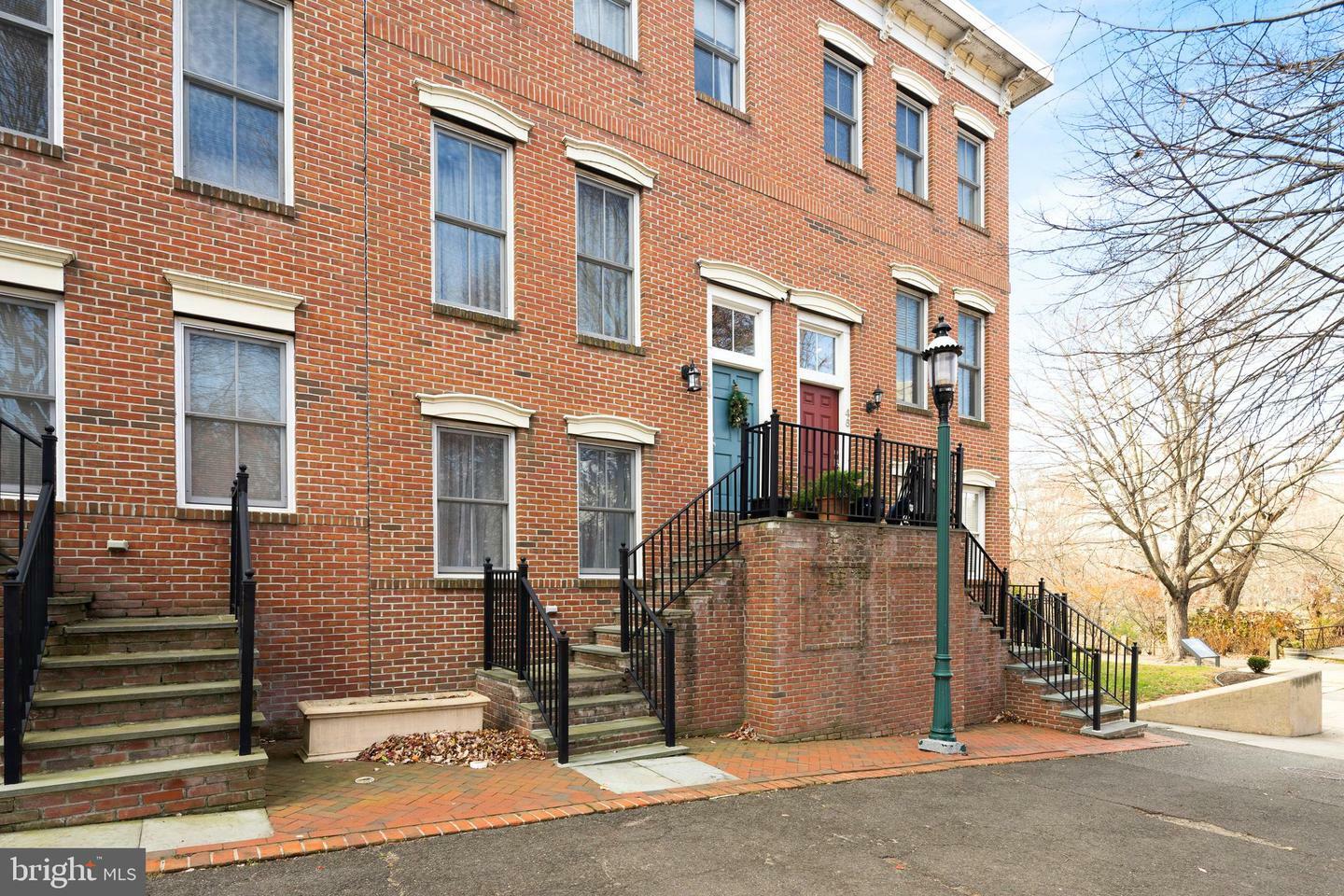 Property Photo:  44 Livingston Street  NJ 08611 