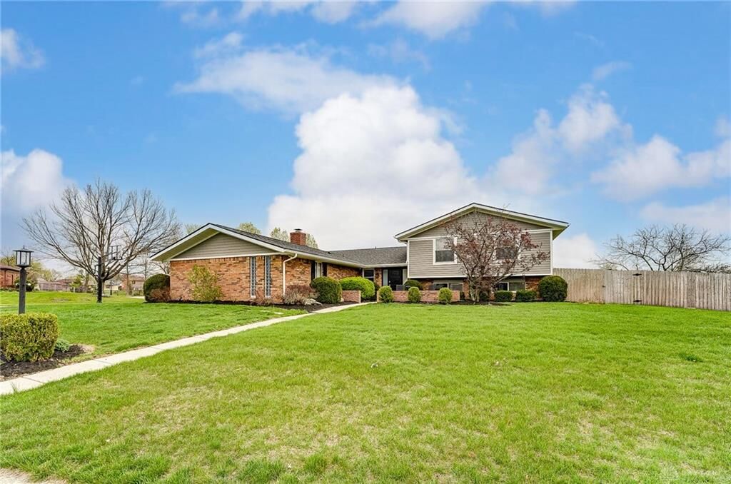 Property Photo:  7120 Hardwicke Place  OH 45414 
