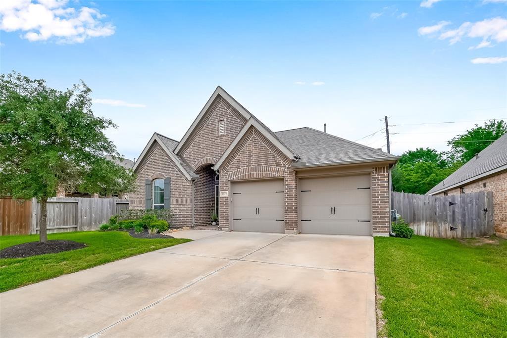 Property Photo: 3719 Ashford Bridge Lane TX 77584