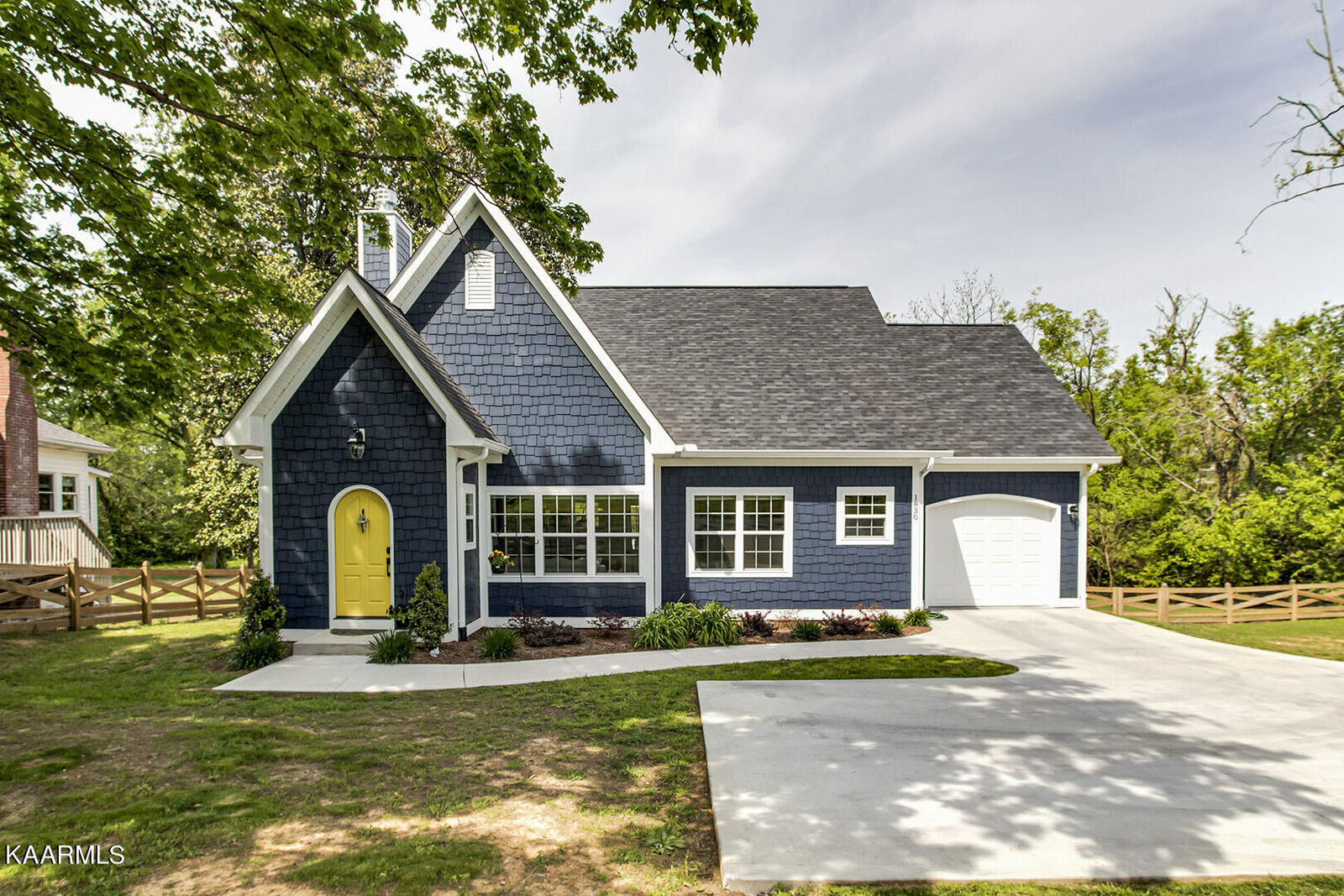 Property Photo:  1830 Wilkinson Pike  TN 37803 