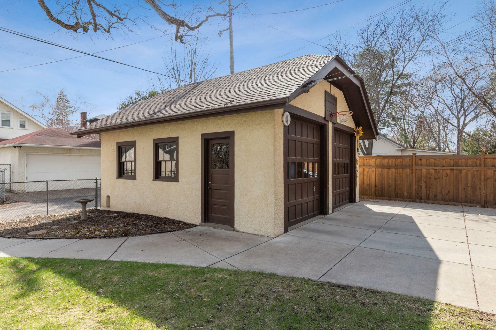 Property Photo: 1964 Goodrich Avenue MN 55105