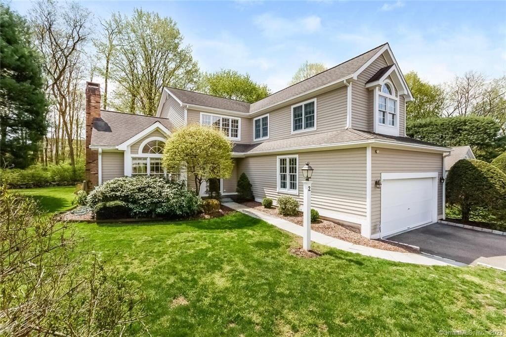Property Photo:  2 Wilton Hills 2  CT 06897 