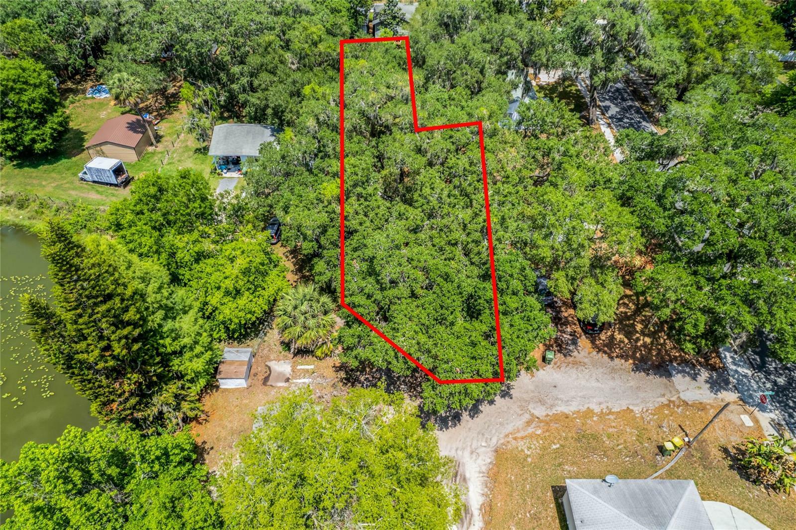 Property Photo:  9 Lucerne Circle  FL 34748 