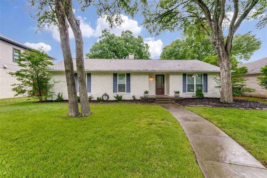 Property Photo:  329 Crestover Drive  TX 75080 