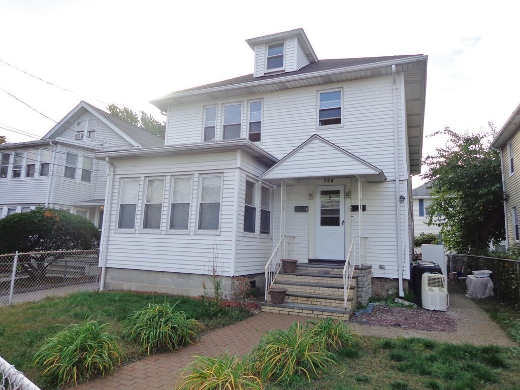Property Photo: 108 Belmont Street 2 MA 02472