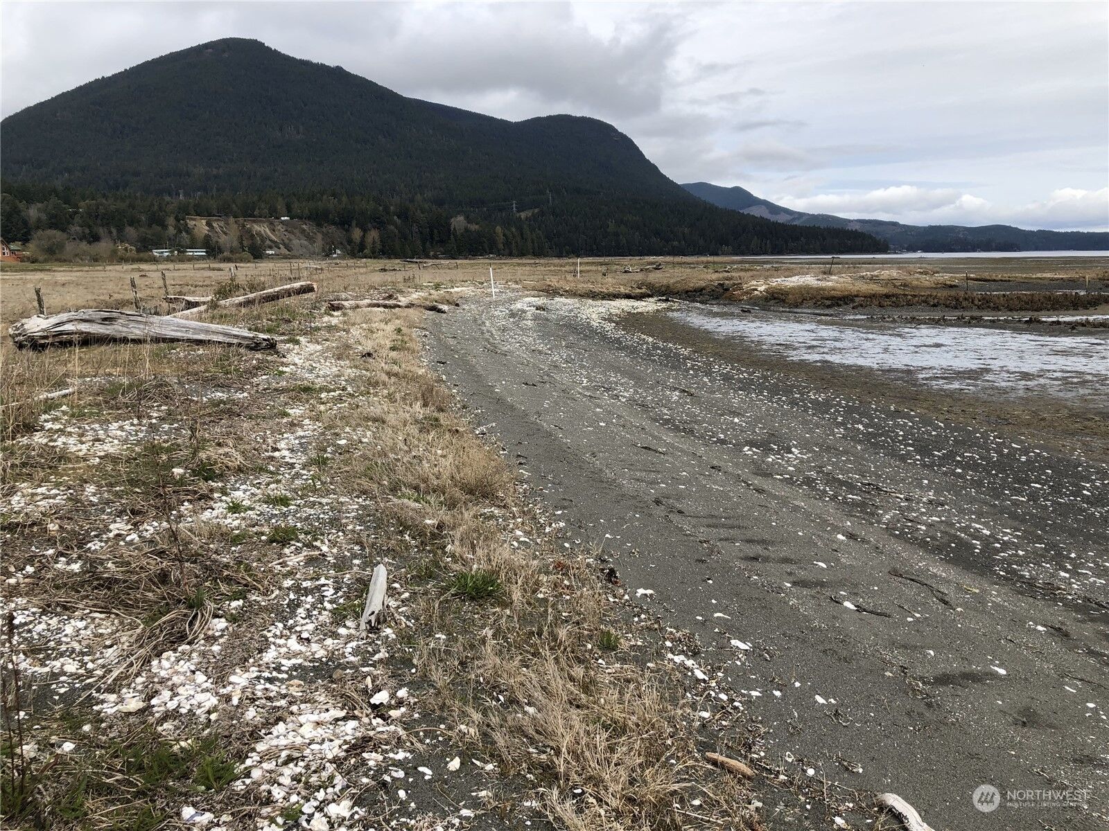 Property Photo: 145 Syloplash Lane WA 98320