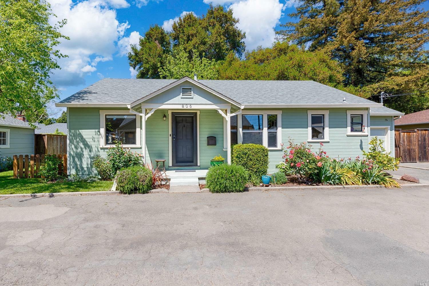 Property Photo: 806 Wright Street CA 95404