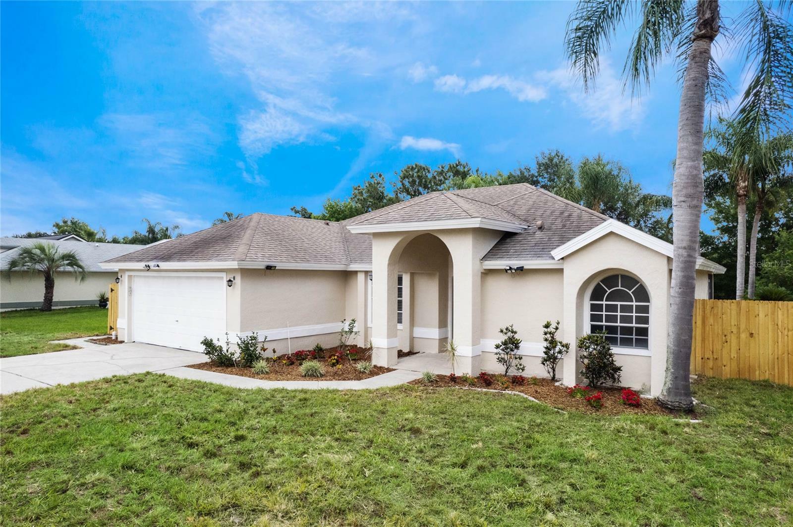 Property Photo:  2406 Alclobe Circle  FL 34761 