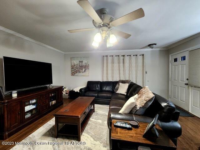 89 Tulip Lane  Freehold NJ 07728 photo