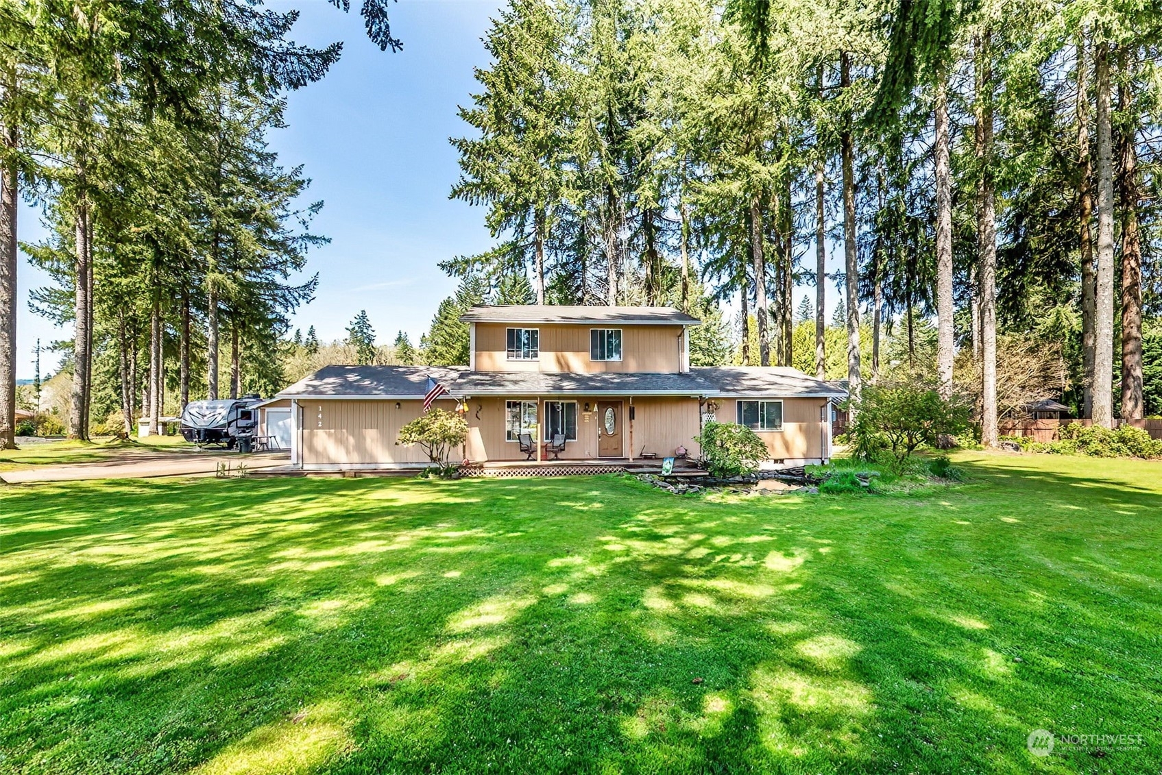 Property Photo:  142 Gassman Road  WA 98611 