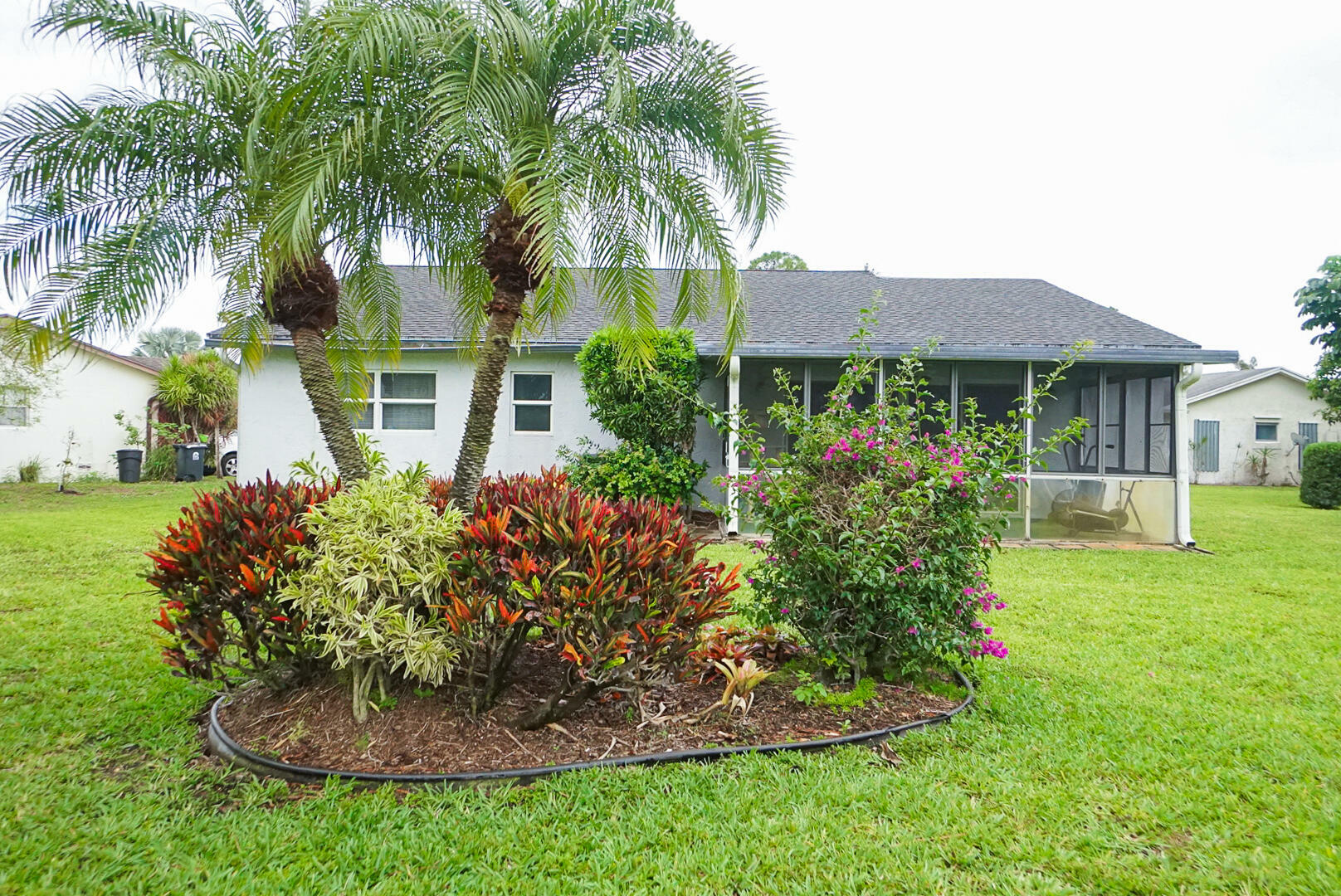 Property Photo: 7185 Pine Forest Circle E FL 33467