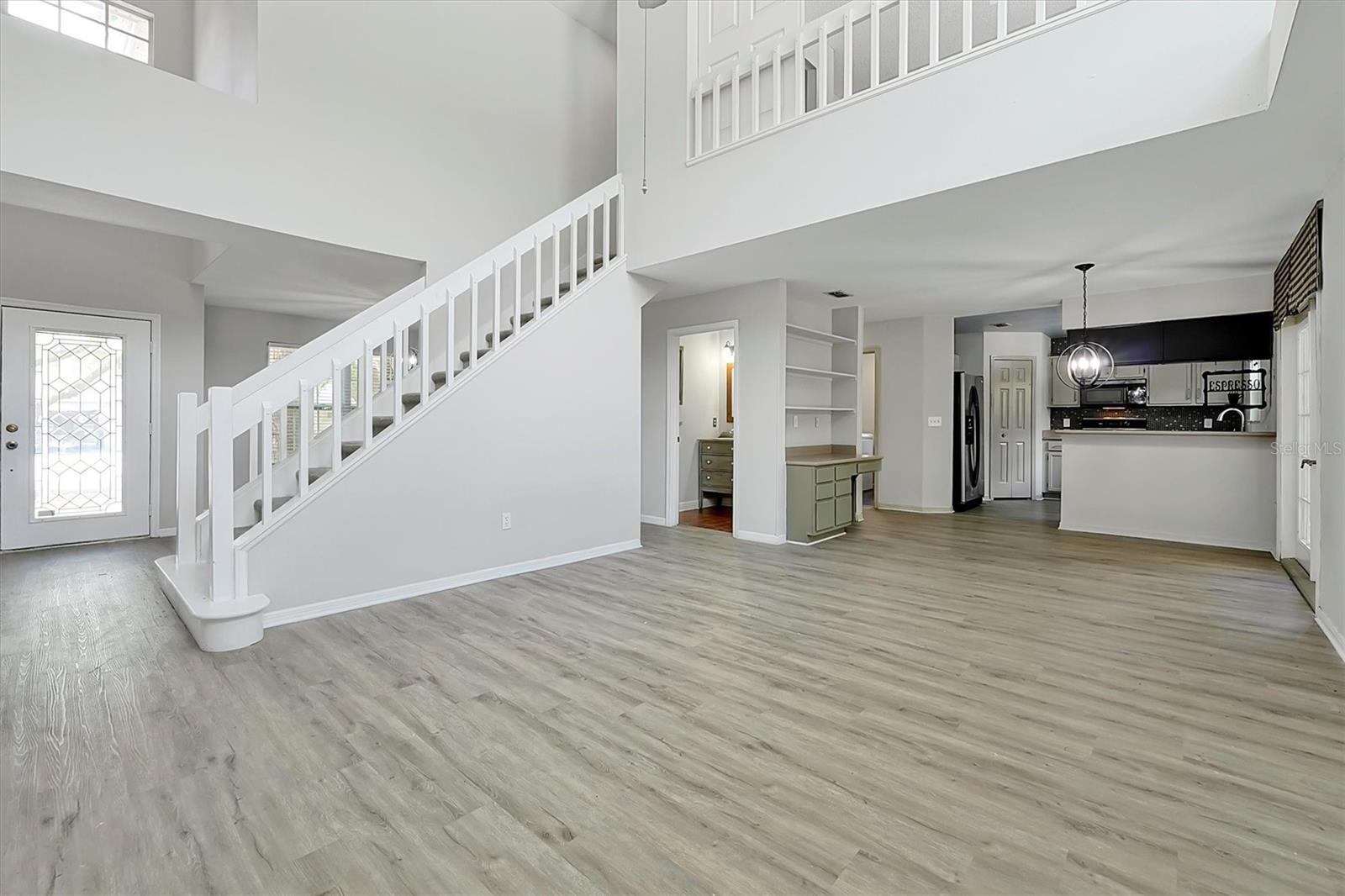 Property Photo: 10545 Sailaway Lane FL 32825