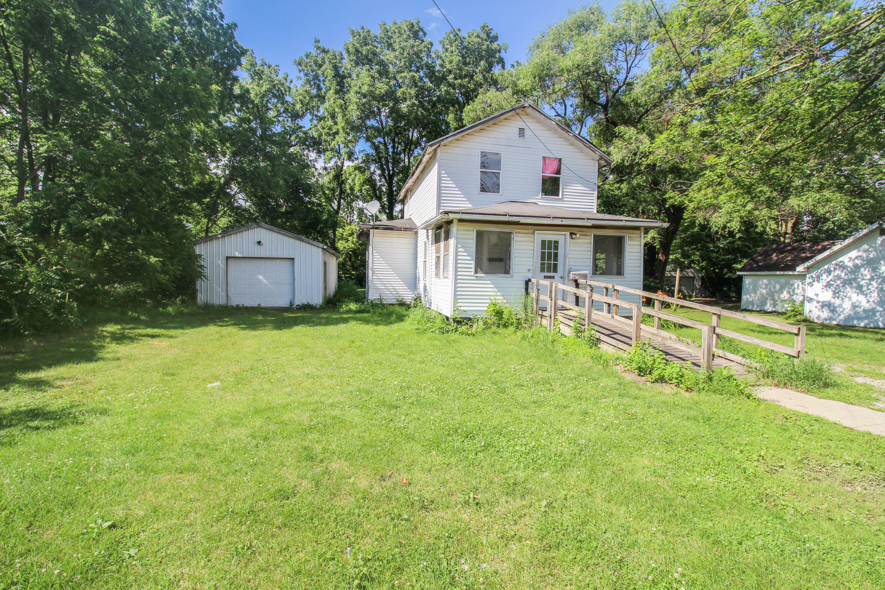 Property Photo:  15936 River Street  MI 49099 