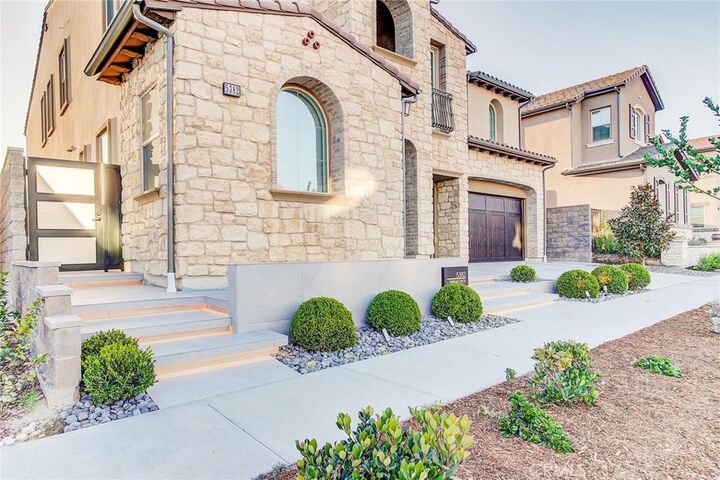 Property Photo:  5382 Heritage Oak Drive  CA 92679 
