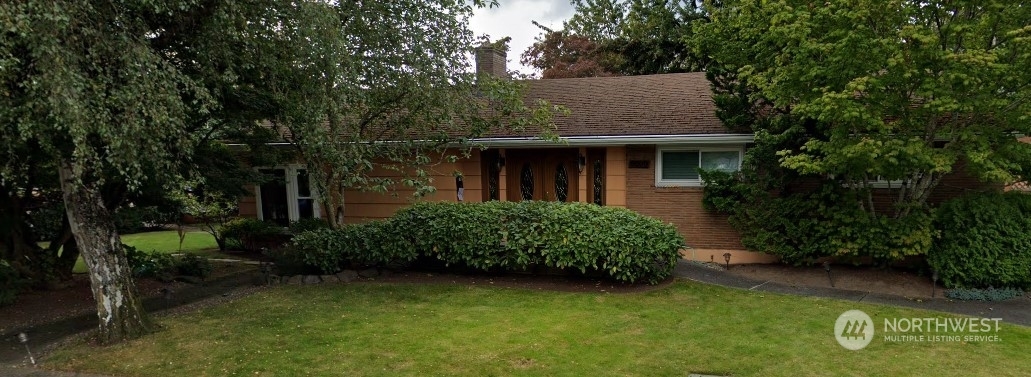 Property Photo:  8009 43rd Avenue NE  WA 98115 