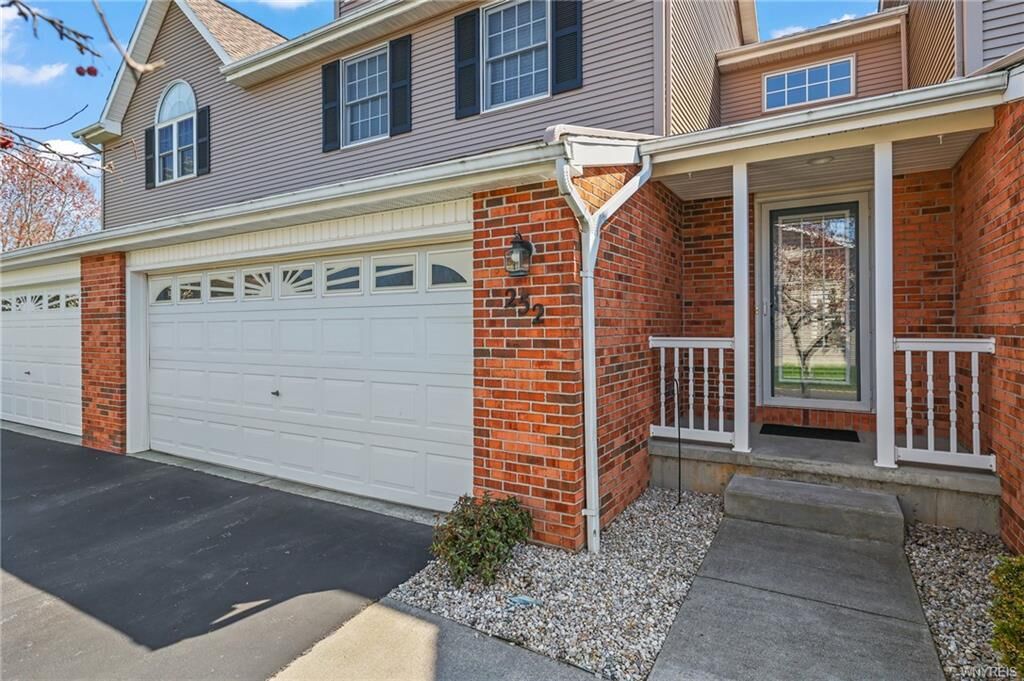 Property Photo: 252 Forest Edge Drive NY 14051