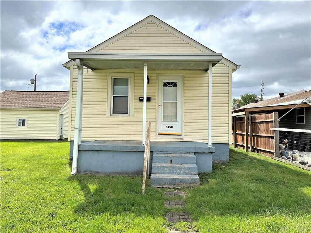 Property Photo: 2450 Ontario Avenue OH 45414