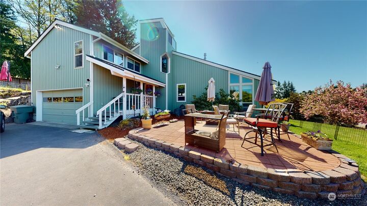 4 bed Bremerton home for sale 8116 Kaster Drive NE, Bremerton, WA 98311