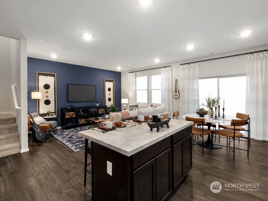 Property Photo: 18788 Lipoma Place E 1003 WA 98374
