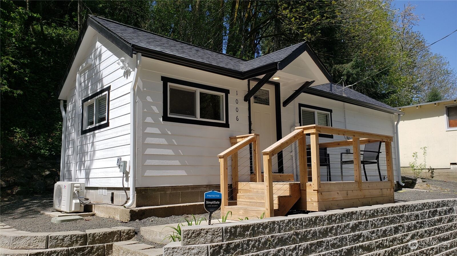 House for sale in Port Orchard 1006 Arnold Avenue E, Port Orchard, WA