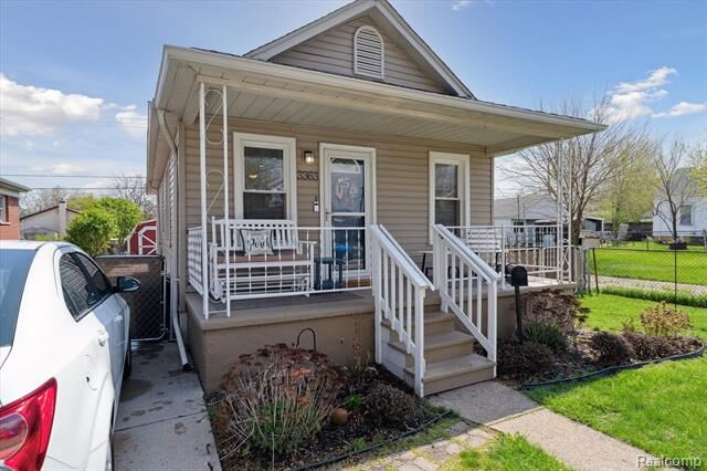 Property Photo: 3363 16th Street MI 48192