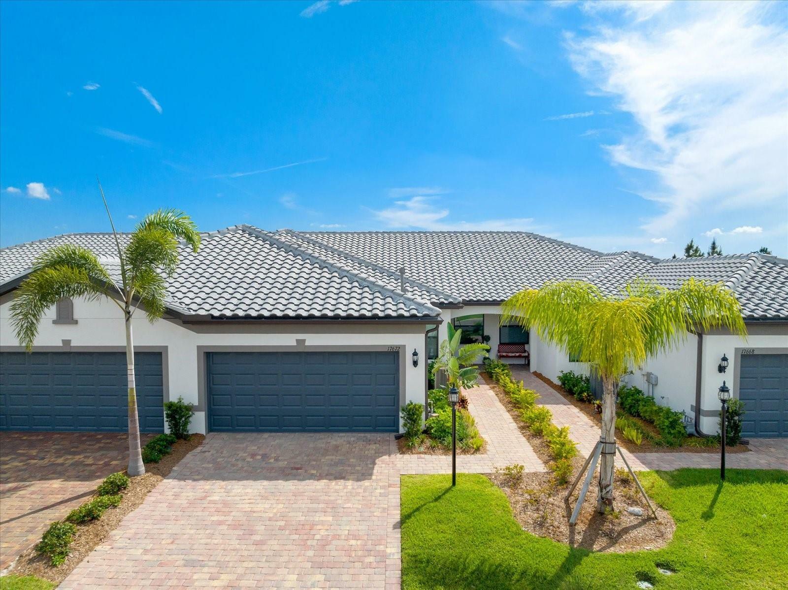 Property Photo: 17672 Northwood Place FL 34202