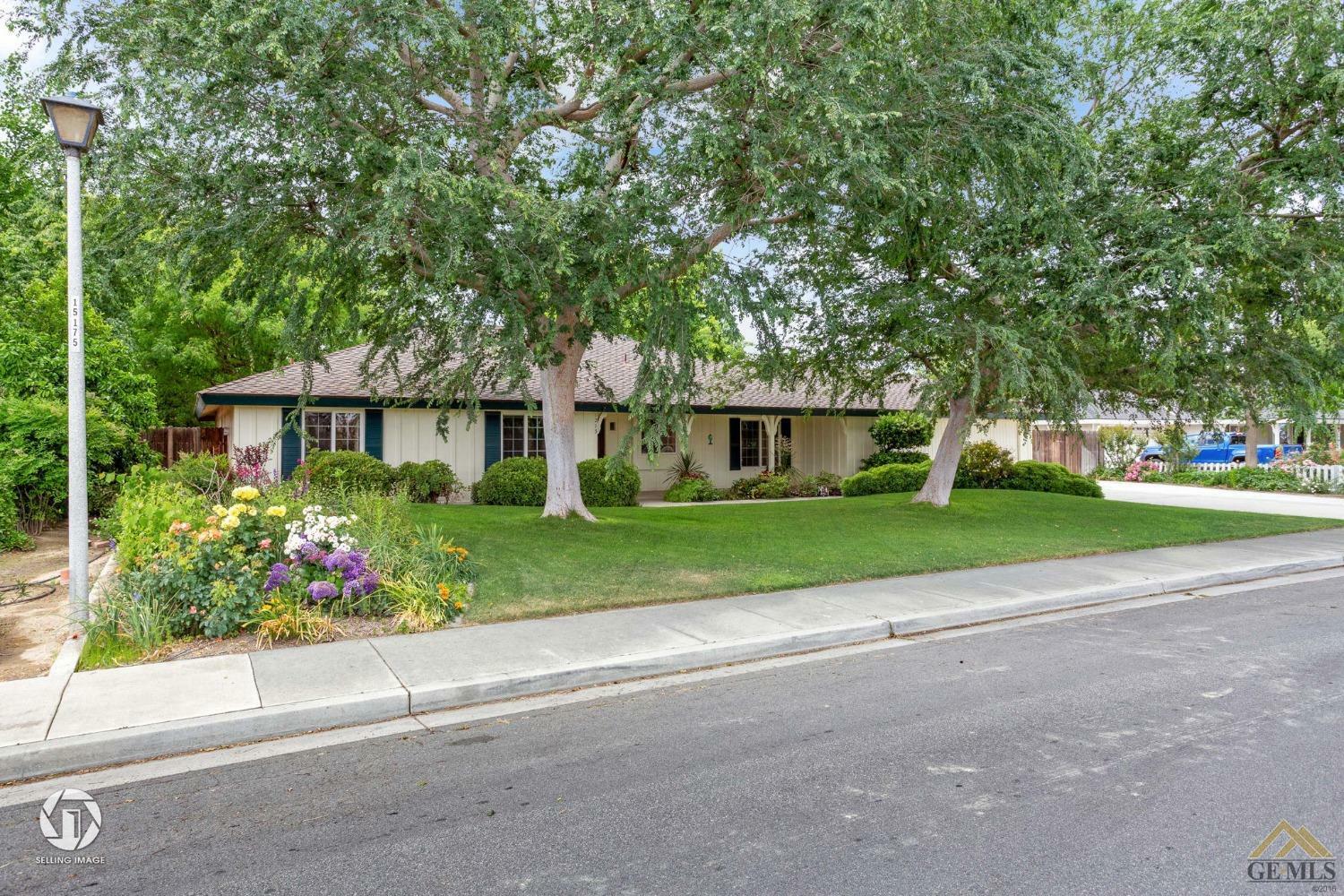 Property Photo: 1213 Jenkins Road CA 93314