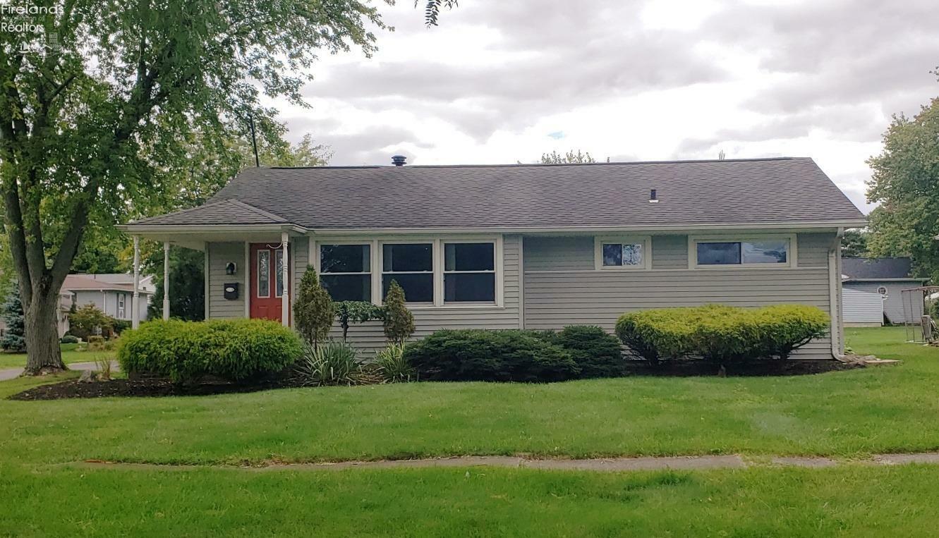 514 Park Avenue  Bellevue OH 44811 photo