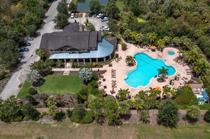 Property Photo:  5870 Bungalow Grove Court  FL 34221 