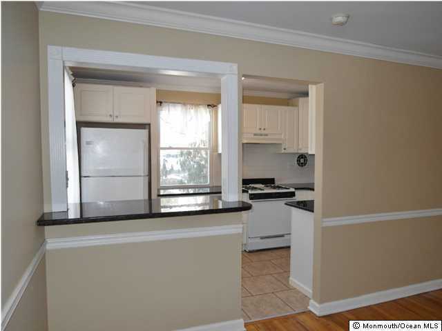 Property Photo:  142 South Street 10A  NJ 07701 