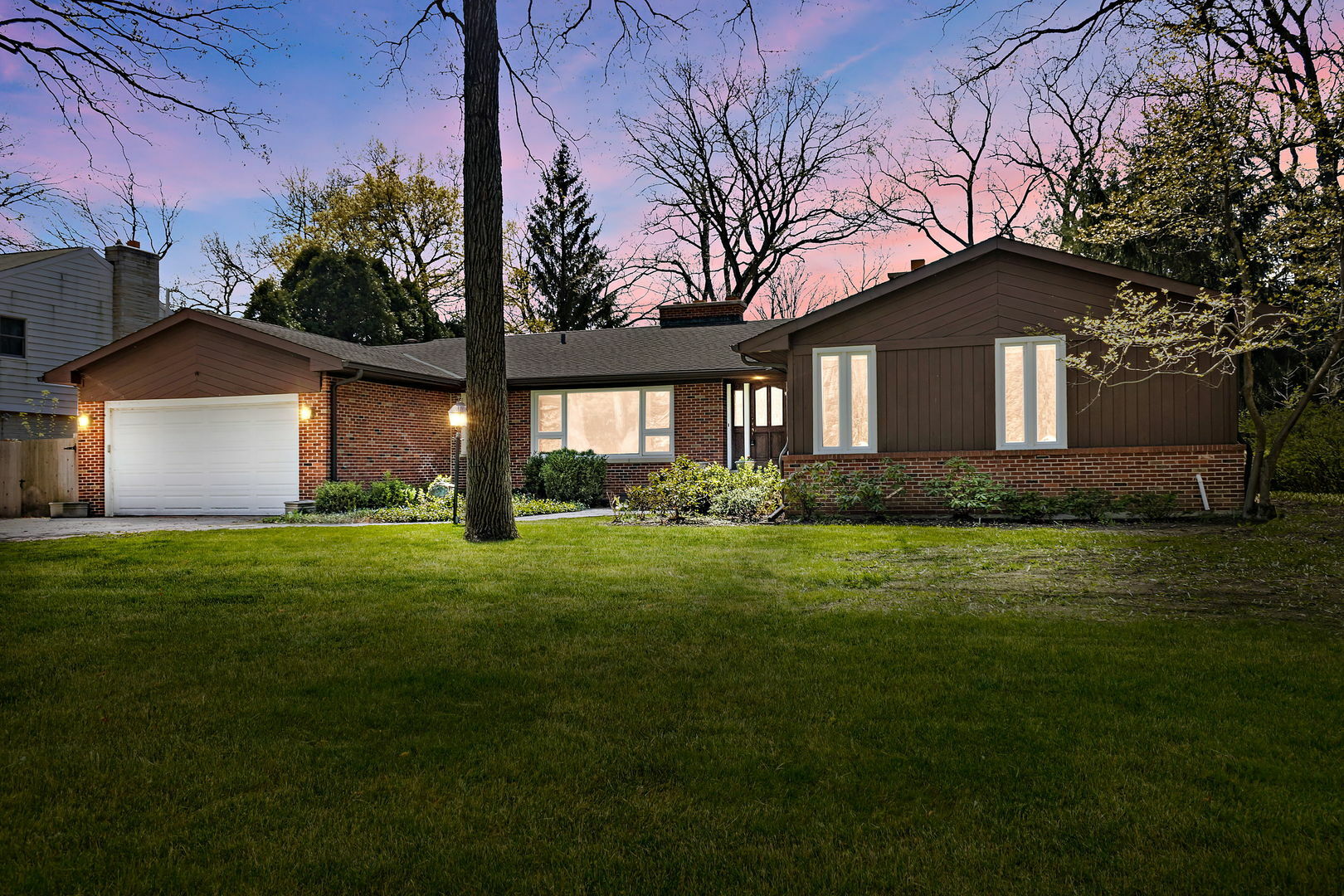 Property Photo: 1090 Waveland Road IL 60045