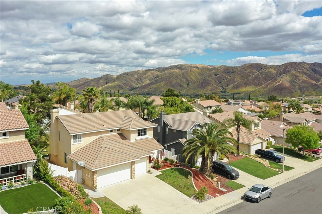 Property Photo:  27443 Bunkerhill Drive  CA 92883 