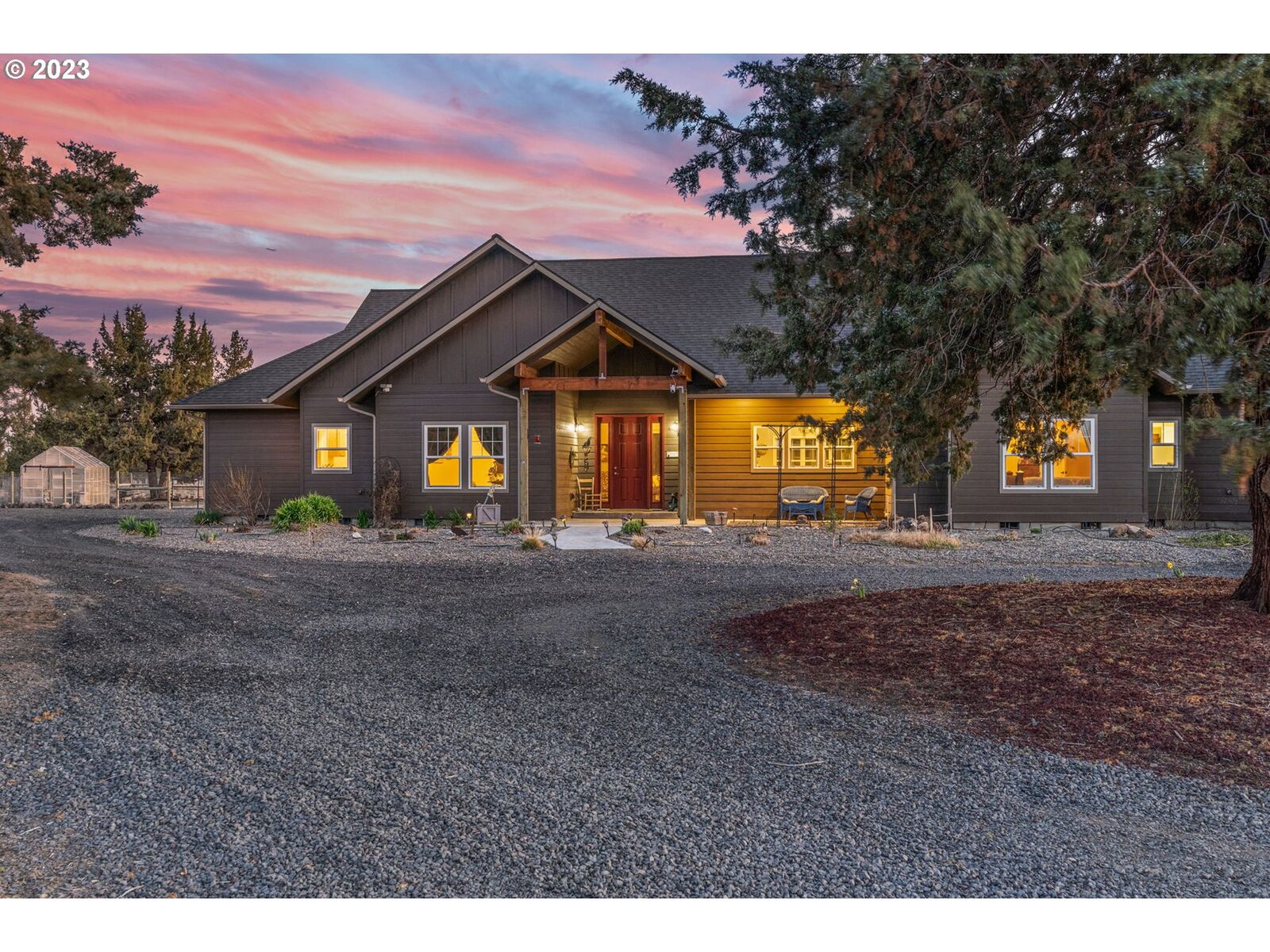 Property Photo: 7115 SW Swallow Dr OR 97760