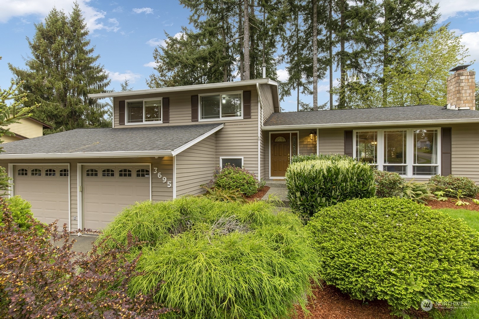 Property Photo: 3695 SE Yorkshire Drive WA 98366
