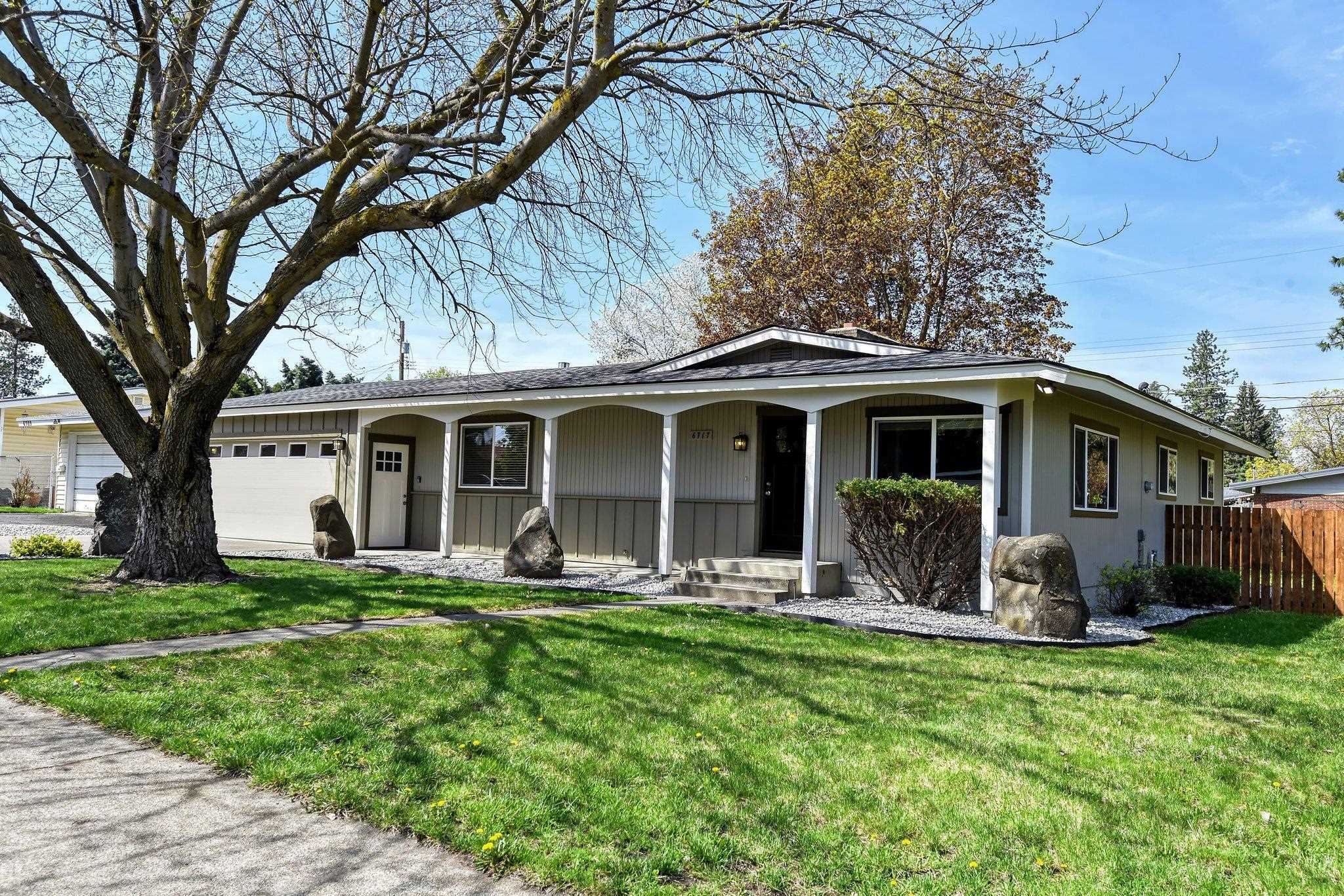 Property Photo: 6717 N Wall St WA 99208-4061
