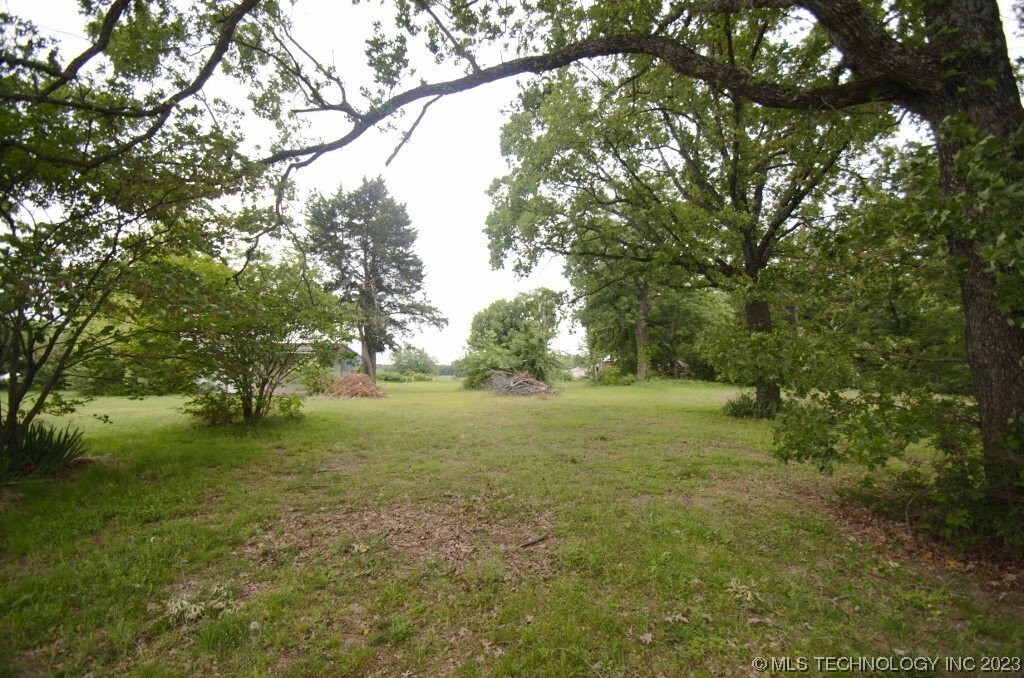 Property Photo: 593 Oak Hills Road OK 74731