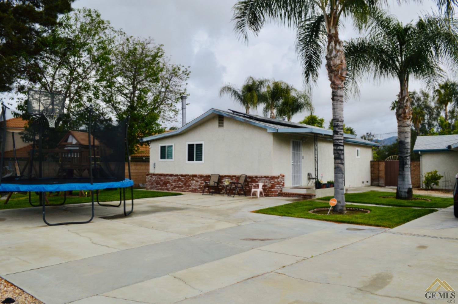 Property Photo: 4822 Lincoln Avenue CA 92544