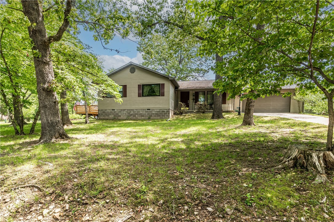 Property Photo:  24100 Bluebird Drive  MO 65658 